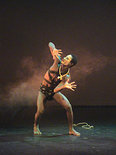 choreograaf Francis Nii-Yartey, een van de toonaangevende moderne-danshervormers van Afrika